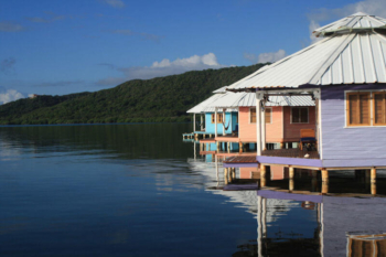 Lodges with perfect Eco Rating Score-Mango Creek Lodge in Roatan, Bay Islands, Honduras