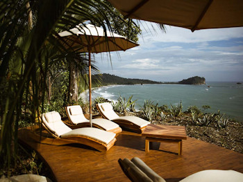 Arenas Del Mar Beach Nature Resort in Manuel Antonio, Costa Rica